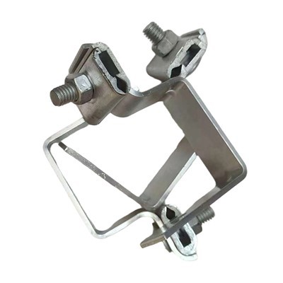 Velika serija žigosanih aluminijskih stezaljki za kabele